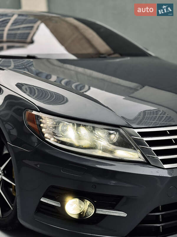 Купе Volkswagen CC / Passat CC 2012 в Днепре