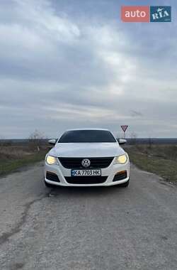 Купе Volkswagen CC / Passat CC 2010 в Полтаве