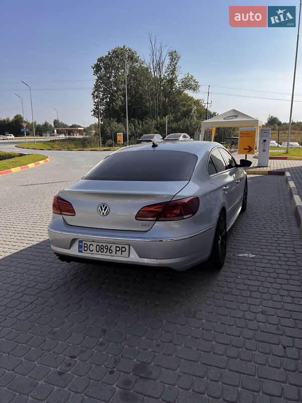 Купе Volkswagen CC / Passat CC 2013 в Львове