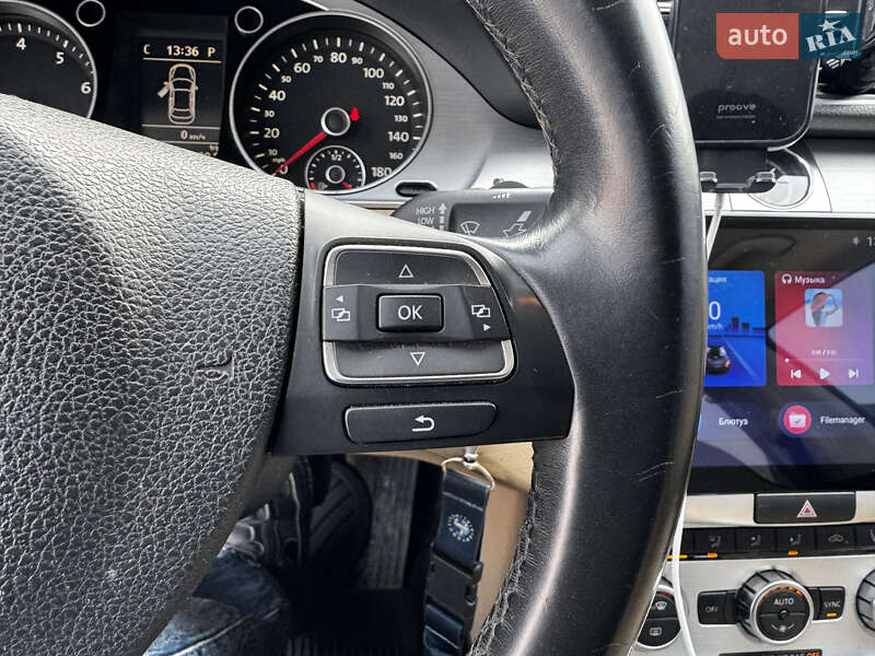 Купе Volkswagen CC / Passat CC 2012 в Киеве