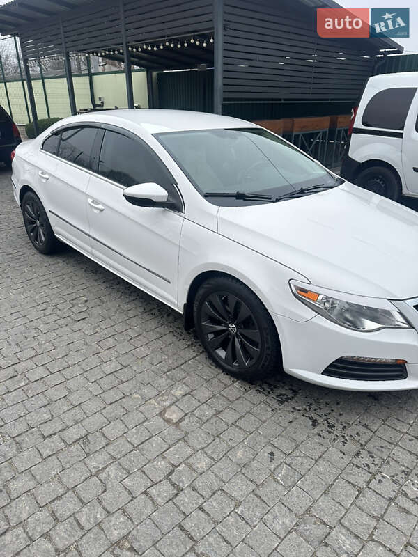 Volkswagen CC / Passat CC 2011