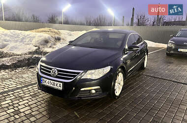 Купе Volkswagen CC / Passat CC 2011 в Рівному