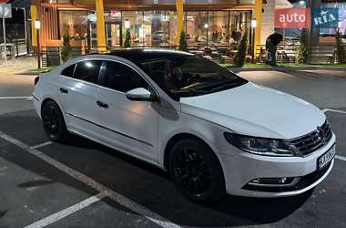 Купе Volkswagen CC / Passat CC 2012 в Києві