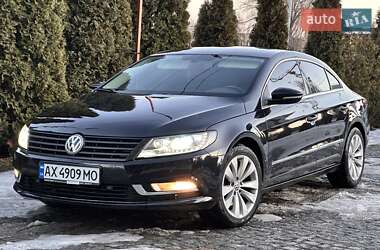 Купе Volkswagen CC / Passat CC 2012 в Києві
