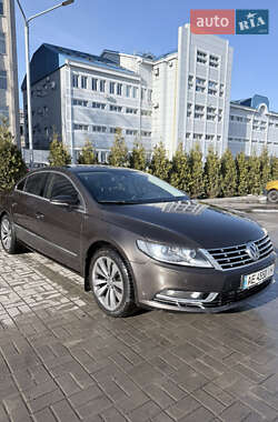 Купе Volkswagen CC / Passat CC 2013 в Дніпрі