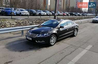 Купе Volkswagen CC / Passat CC 2013 в Киеве