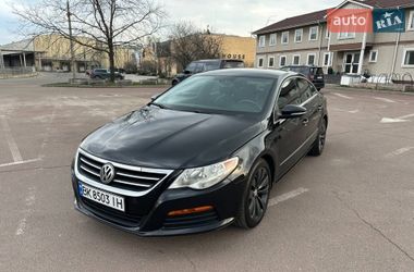 Купе Volkswagen CC / Passat CC 2011 в Києві