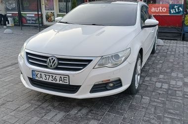 Купе Volkswagen CC / Passat CC 2010 в Києві