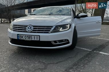 Купе Volkswagen CC / Passat CC 2013 в Киеве