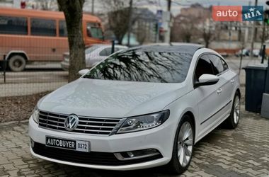 Купе Volkswagen CC / Passat CC 2013 в Чернівцях