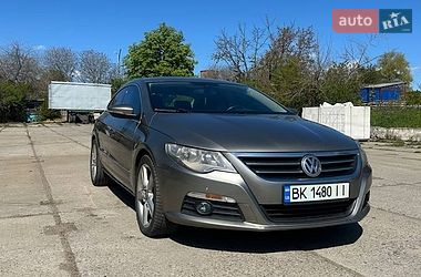 Купе Volkswagen CC / Passat CC 2011 в Первомайську