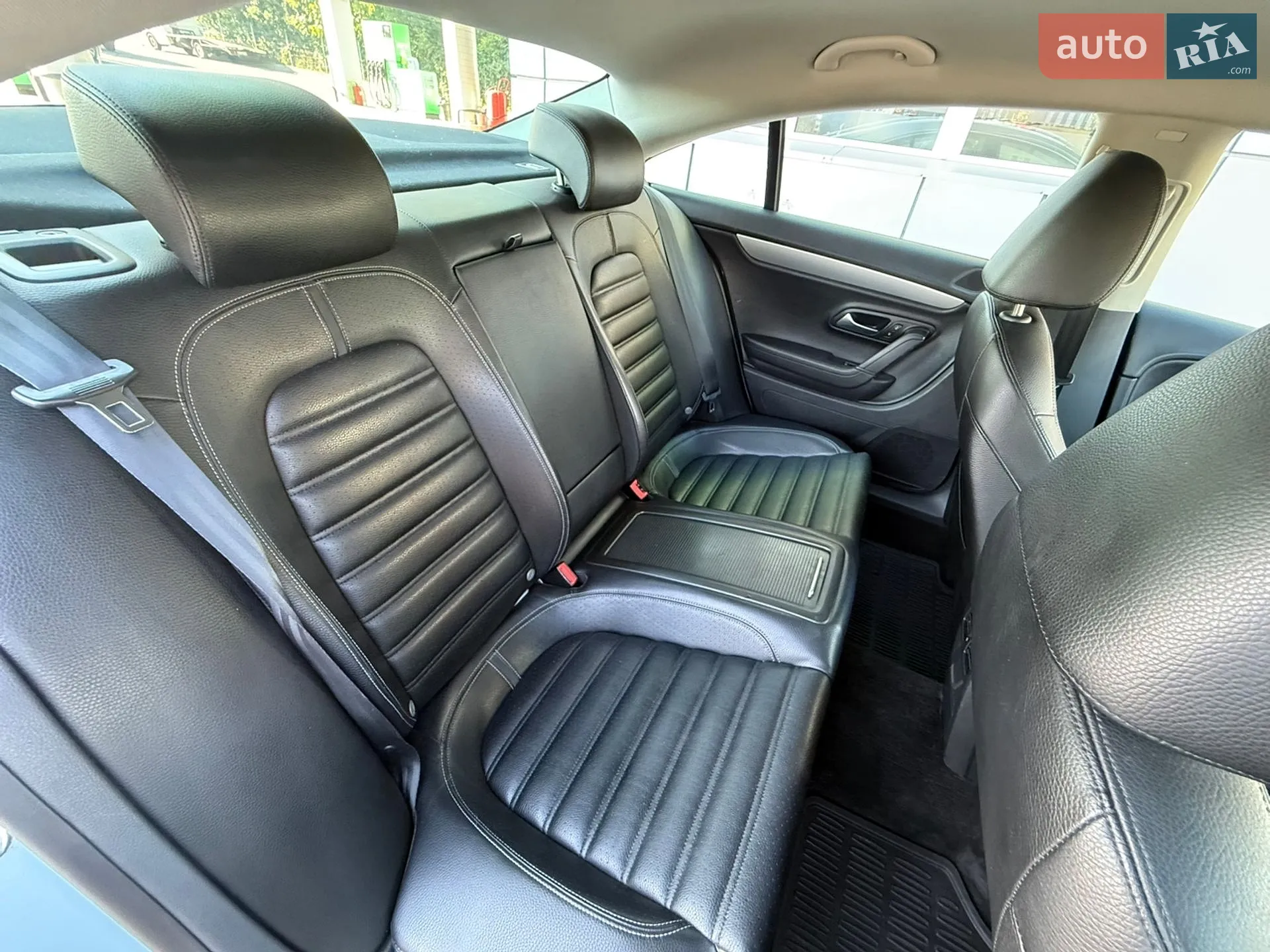 2010 Volkswagen Passat CC - мініатюра 31