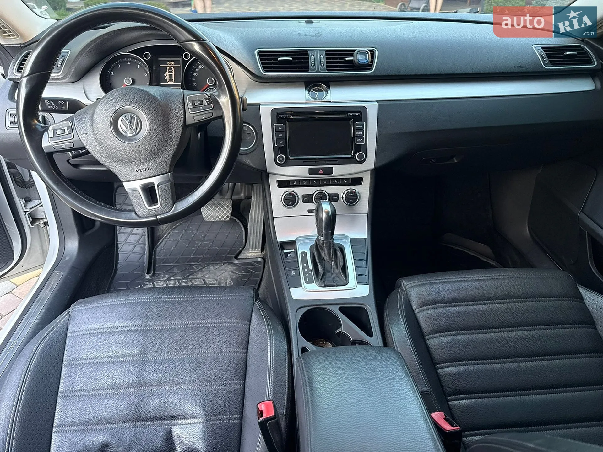Volkswagen CC / Passat CC 2013 VIN WVWBP7AN7DE555463 фото оголошення 10 з 19