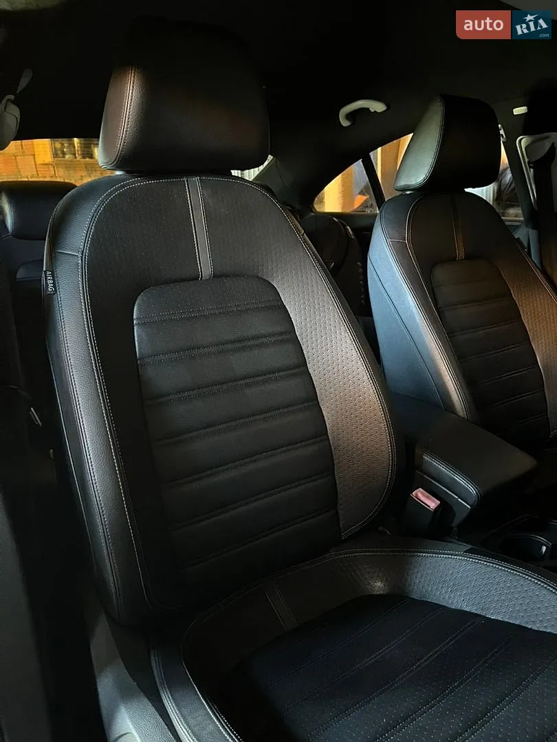 2011 Volkswagen Passat CC - мініатюра 11