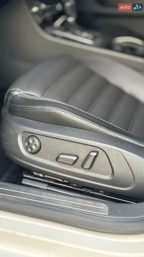 2012 Volkswagen Passat CC - мініатюра 25