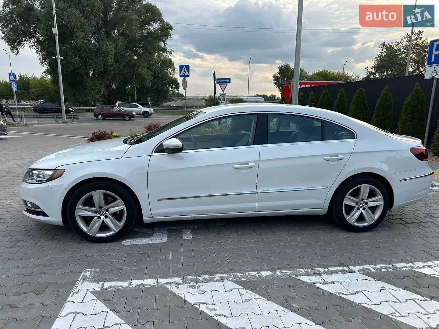 2016 Volkswagen Passat CC - мініатюра 3