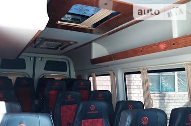 Туристичний / Міжміський автобус Volkswagen Crafter 2012 в Вінниці