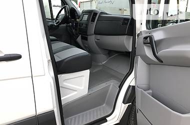 Мікроавтобус Volkswagen Crafter 2015 в Чернівцях