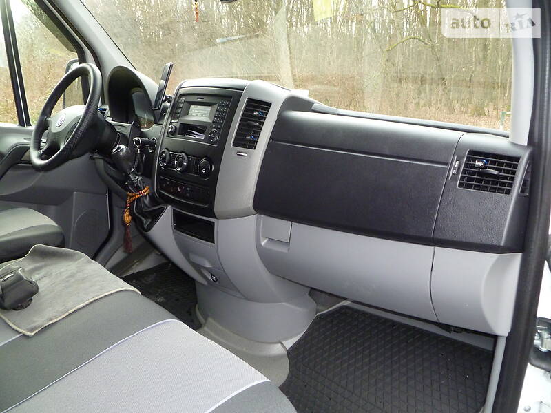 Мінівен Volkswagen Crafter 2015 в Виноградові фото 42 Мінівен Volkswagen Crafter 2015 в Виноградові