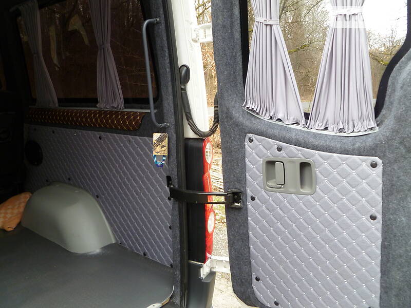 Мінівен Volkswagen Crafter 2015 в Виноградові фото 52 Мінівен Volkswagen Crafter 2015 в Виноградові