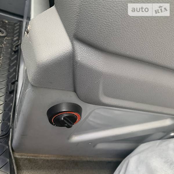 Мінівен Volkswagen Crafter 2007 в Шептицькому фото 12 Мінівен Volkswagen Crafter 2007 в Шептицькому