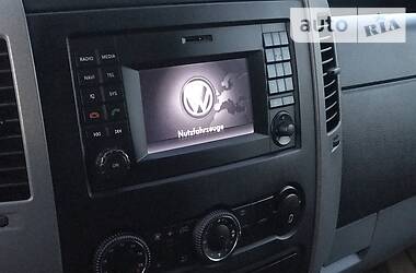 Вантажопасажирський фургон Volkswagen Crafter 2015 в 
