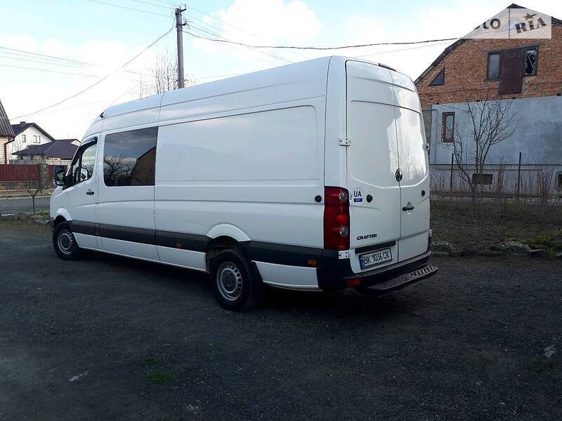 Вантажопасажирський фургон Volkswagen Crafter 2014 в Костопілі