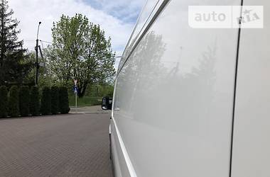 Вантажопасажирський фургон Volkswagen Crafter 2014 в 
