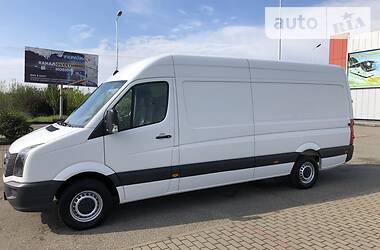 Вантажопасажирський фургон Volkswagen Crafter 2014 в 