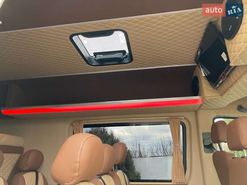 Минивэн Volkswagen Crafter 2016 в Бердичеве