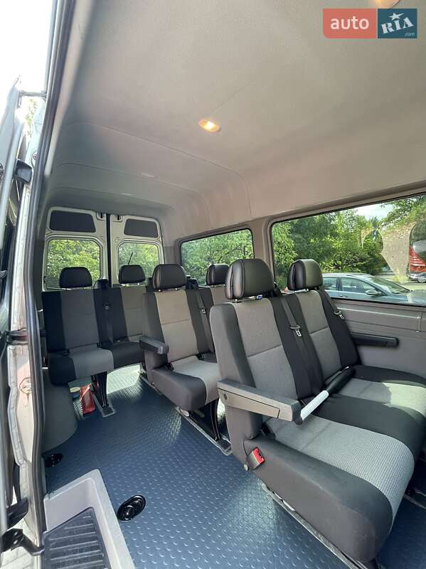 Микроавтобус Volkswagen Crafter 2011 в Ужгороде