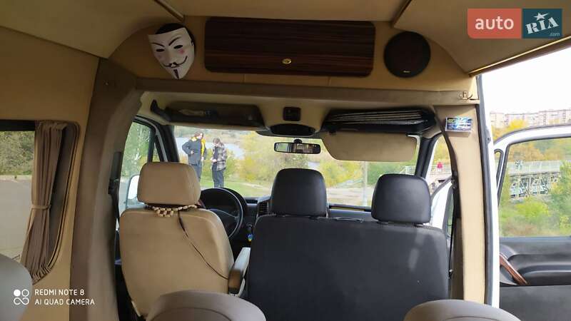Микроавтобус Volkswagen Crafter 2010 в Кривом Роге
