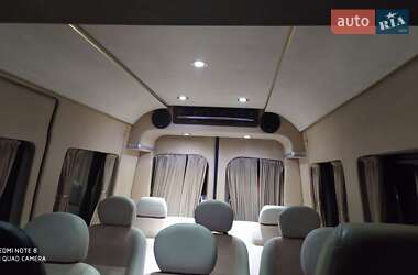 Микроавтобус Volkswagen Crafter 2010 в 