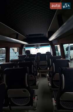 Туристический / Междугородний автобус Volkswagen Crafter 2015 в 