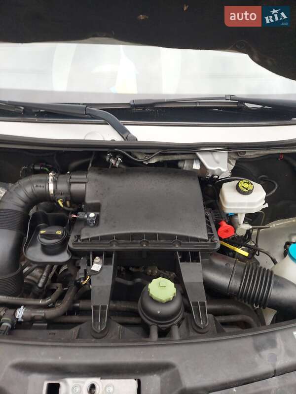 Туристический / Междугородний автобус Volkswagen Crafter 2015 в Тернополе фото 56 Туристический / Междугородний автобус Volkswagen Crafter 2015 в Тернополе