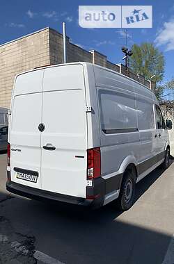 Грузовой фургон Volkswagen Crafter 2022 в 