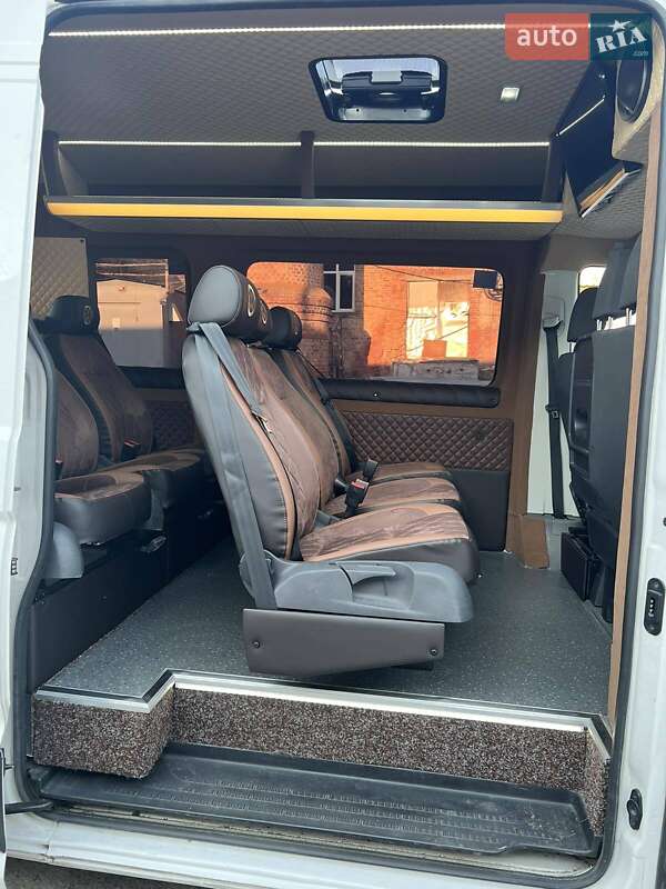 Микроавтобус Volkswagen Crafter 2019 в Житомире фото 26 Микроавтобус Volkswagen Crafter 2019 в Житомире