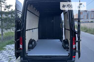 Грузовой фургон Volkswagen Crafter 2018 в 