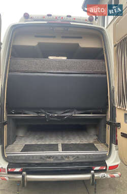 Микроавтобус Volkswagen Crafter 2011 в 