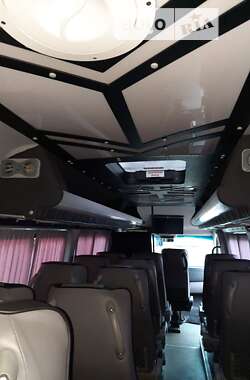 Міський автобус Volkswagen Crafter 2012 в 