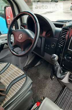 Міський автобус Volkswagen Crafter 2012 в 