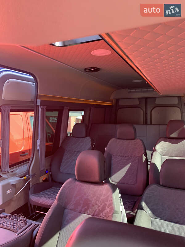 Микроавтобус Volkswagen Crafter 2016 в Ровно