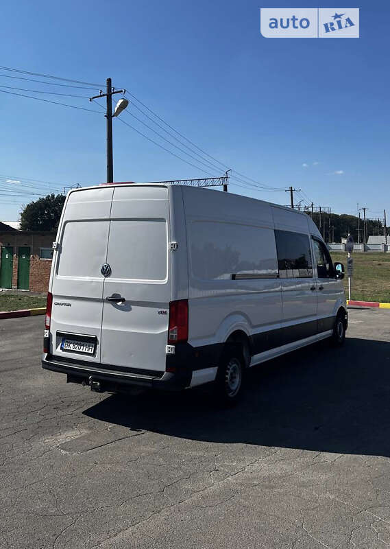 Грузопассажирский фургон Volkswagen Crafter 2018 в Киеве