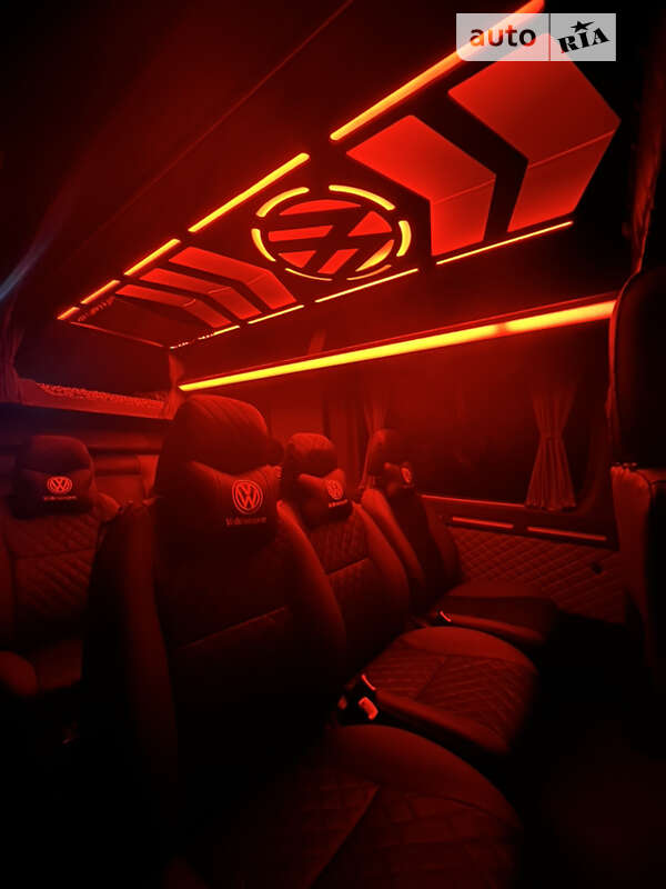 Мікроавтобус Volkswagen Crafter 2016 в Рівному