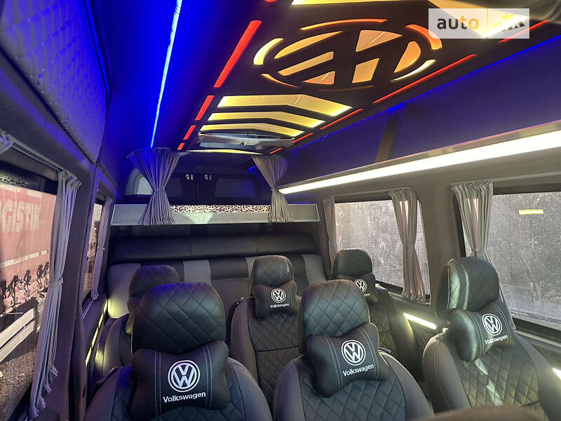 Мікроавтобус Volkswagen Crafter 2016 в Рівному