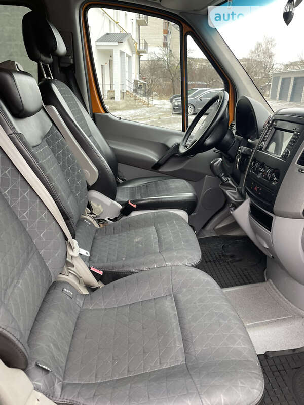 Микроавтобус Volkswagen Crafter 2010 в Березному фото 20 Микроавтобус Volkswagen Crafter 2010 в Березному