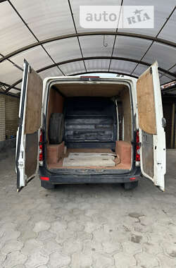 Грузовой фургон Volkswagen Crafter 2011 в Днепре