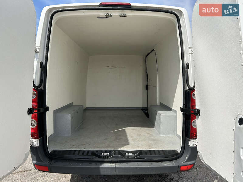 Грузовой фургон Volkswagen Crafter 2016 в Знаменке