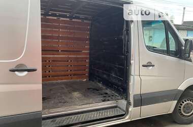 Вантажний фургон Volkswagen Crafter 2013 в Києві