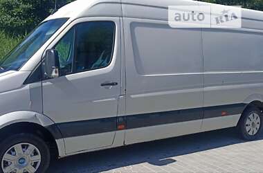 Грузовой фургон Volkswagen Crafter 2013 в Львове